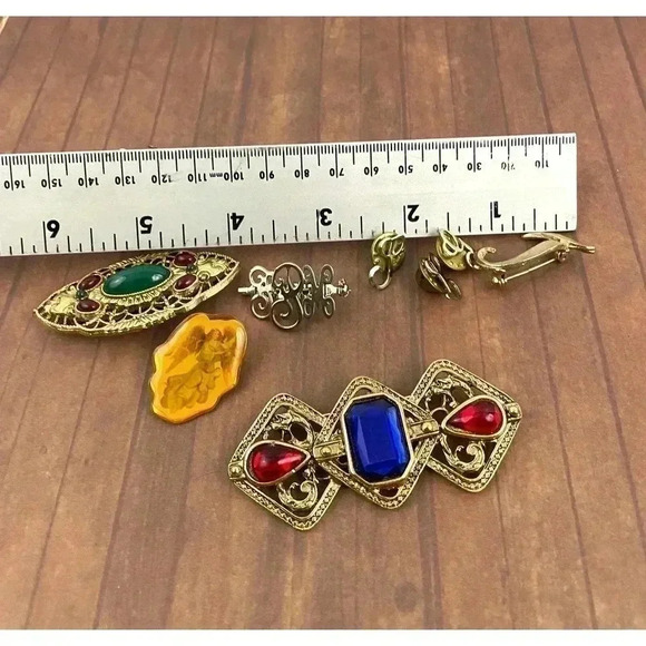 VTG Lot of 9 Brooch Pin Assorted Initial Silver Gold Tone - Picture 3 of 10